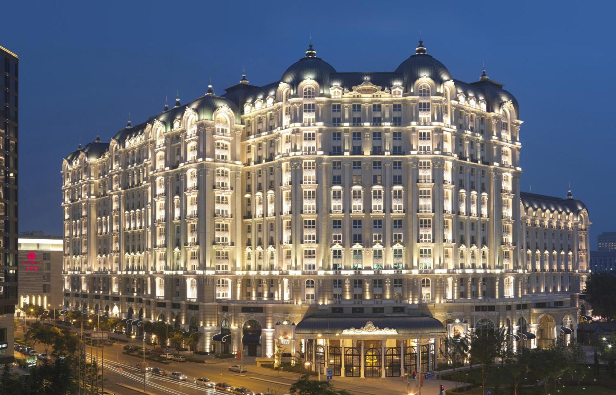 Hotel Legendale 5*