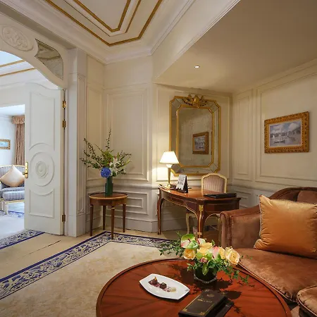 Legendale Hotel Beijing Exterior photo