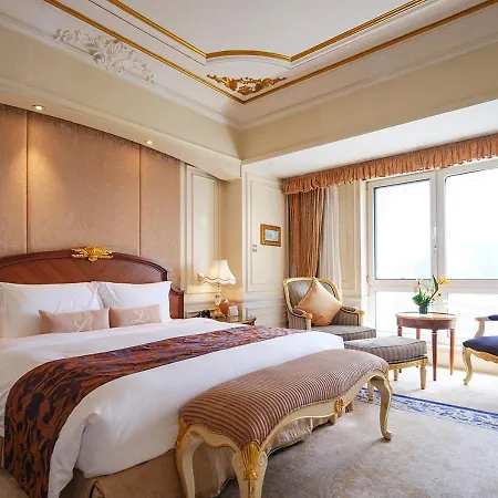 Legendale Hotel Beijing Exterior photo