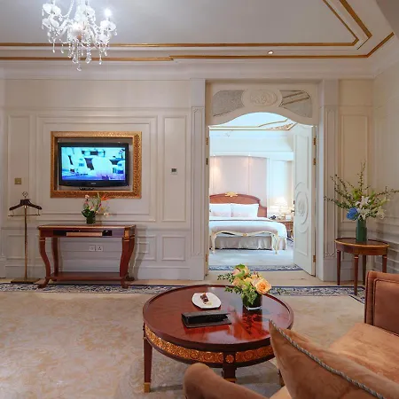Legendale Hotel Beijing Exterior photo