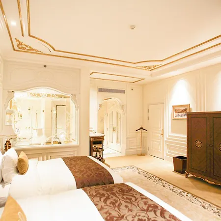 Legendale Hotel Beijing Exterior photo